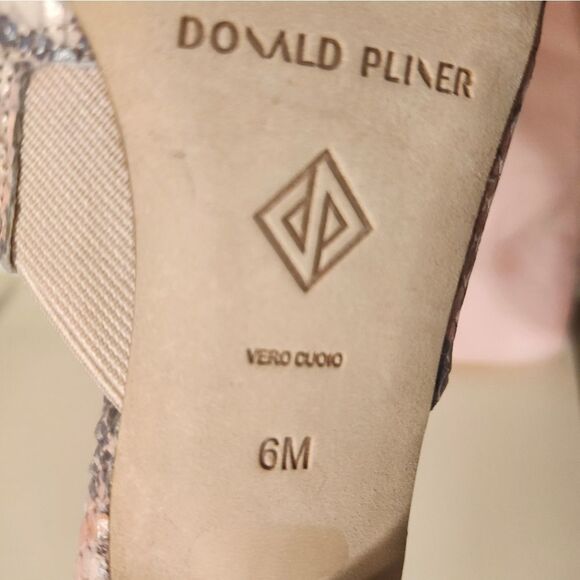 Donald J Pliner "Luis" Peach Python Print Leather Slide Sandals Sz.6 Ret.$235 - Picture 9 of 9